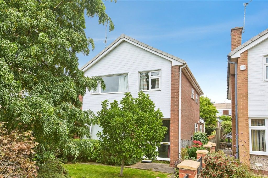 Property photo 1 of 15
