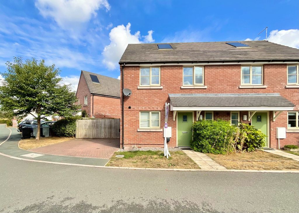 Property photo 1 of 15