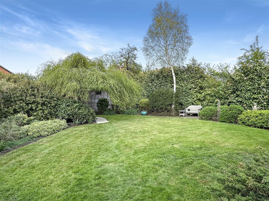 Property photo 2 of 29 8B7Ac0c28F3Faad810F291c850870Cabf79c9971.Jpg