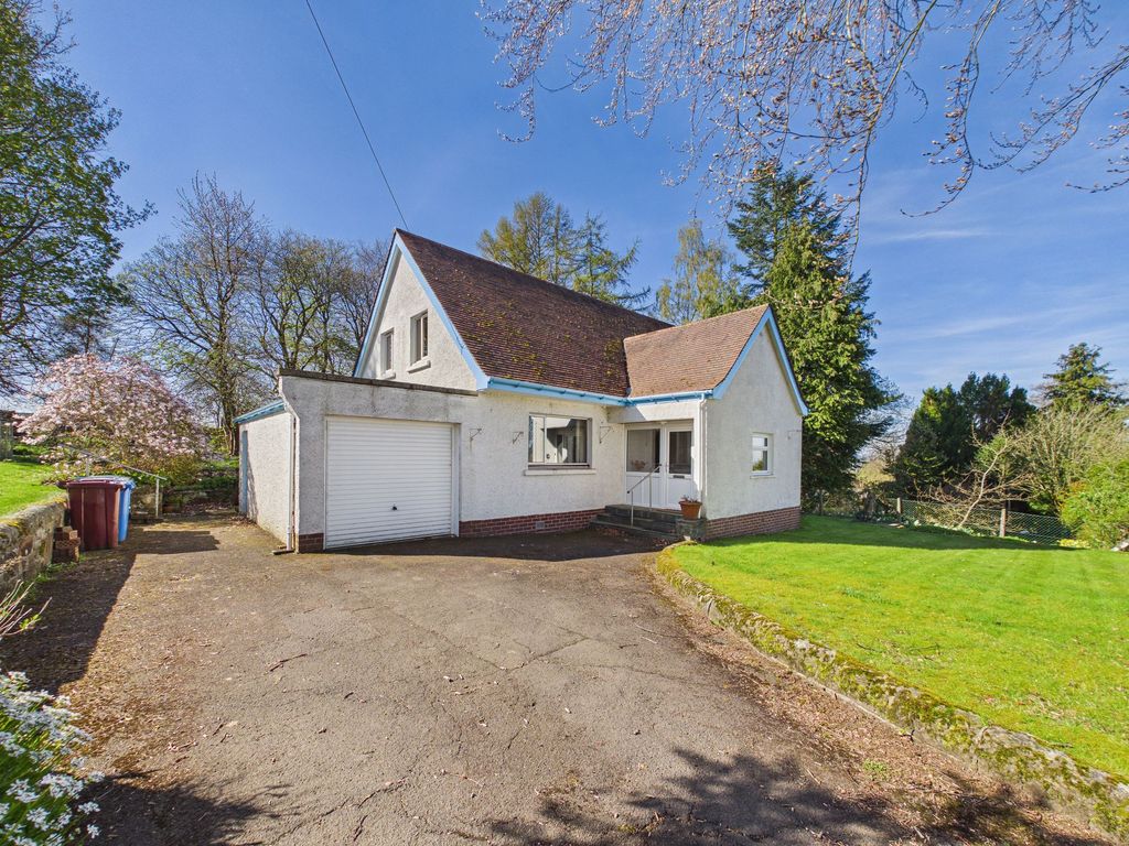 Property photo 1 of 19 Main 10 Braedale