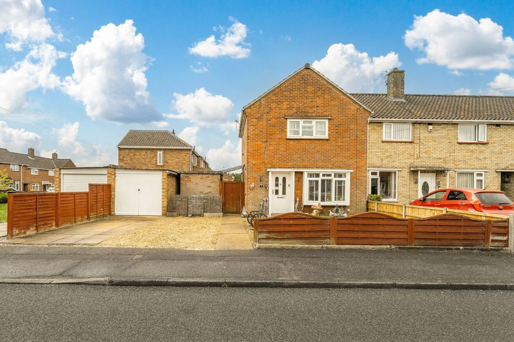 Property photo 1 of 16