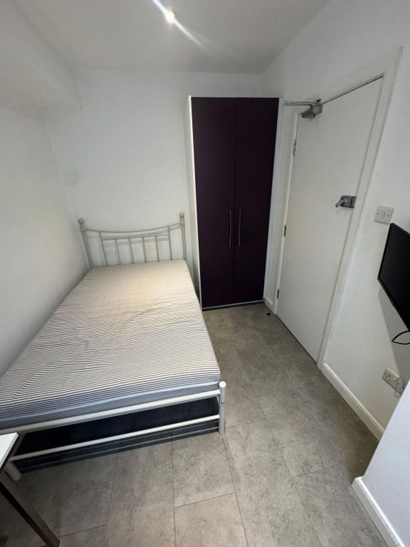 Property photo 2 of 15 Photo-2025-07-21-09-09-10 (1).Jpg