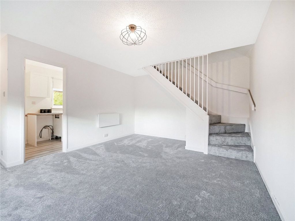 Property photo 2 of 14 Picture No. 18