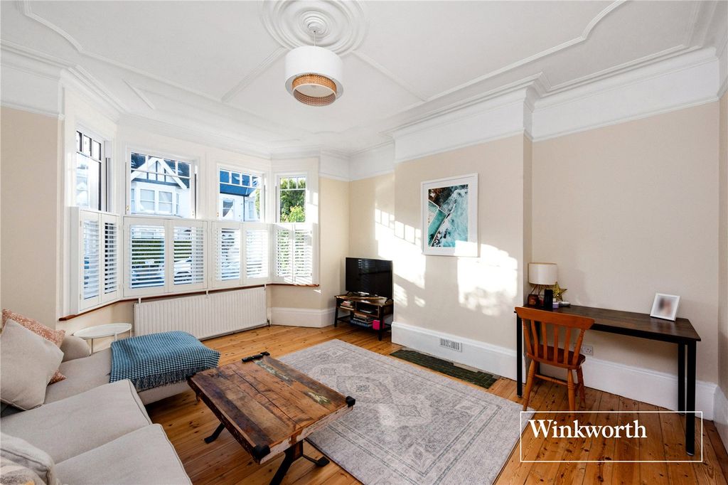 Property photo 1 of 16 Picture No. 02