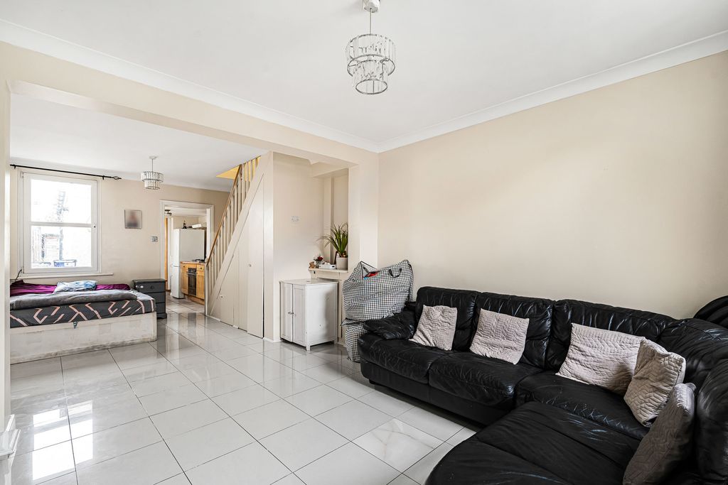 Property photo 2 of 14 Reception Room