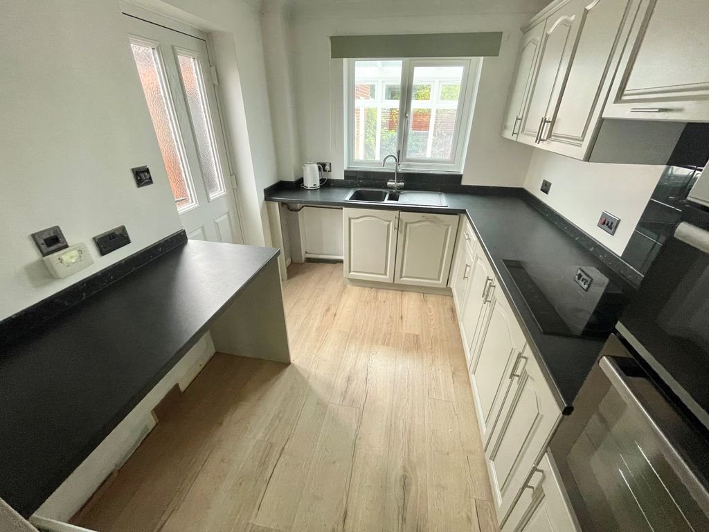 Property photo 2 of 12 View