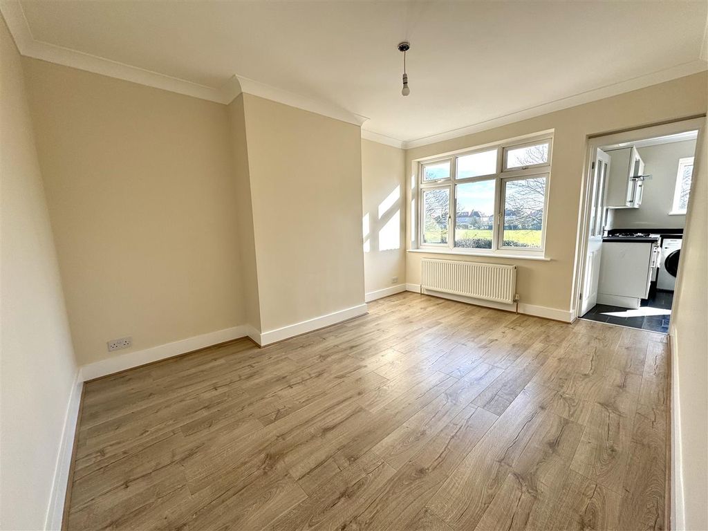 Property photo 2 of 14 Img_3638.Jpg