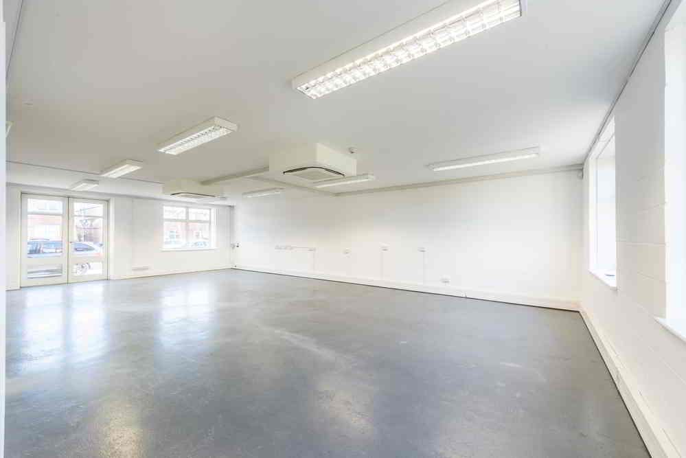 Property photo 3 of 4