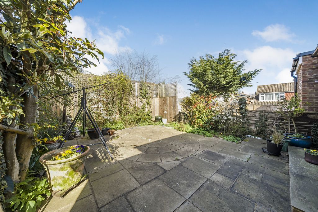 Property photo 2 of 22