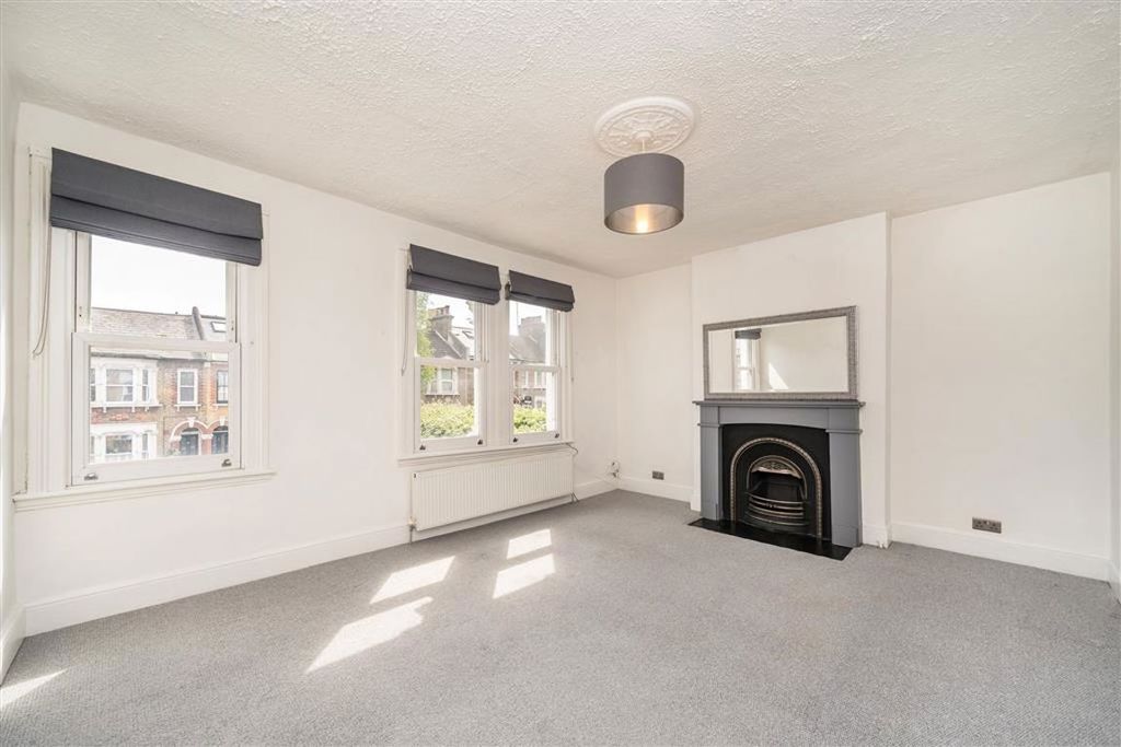 Property photo 2 of 5