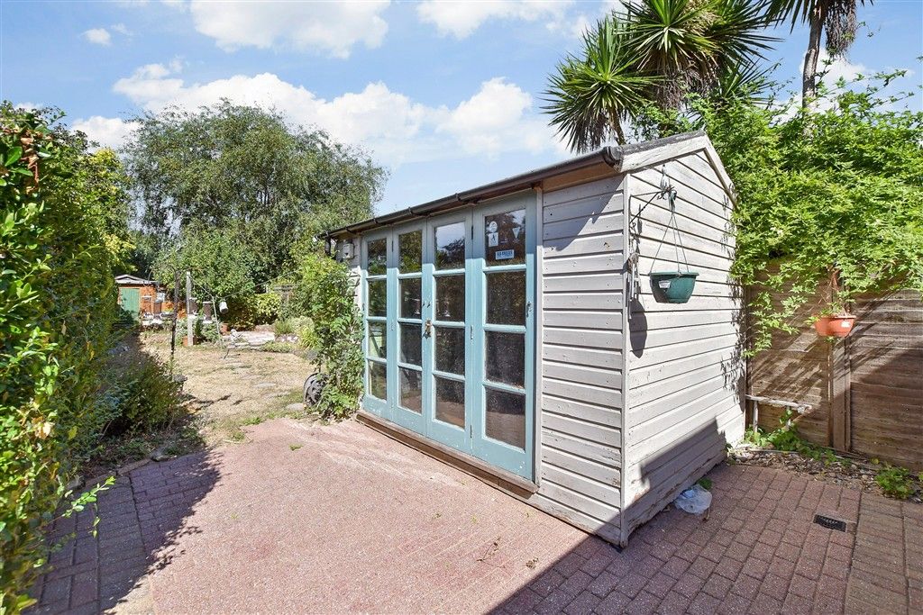 Property photo 3 of 11 Workshop/Outbuildings