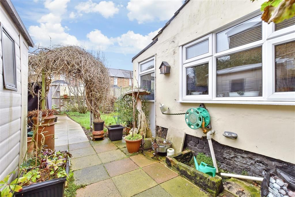 Property photo 3 of 11 Front Garden