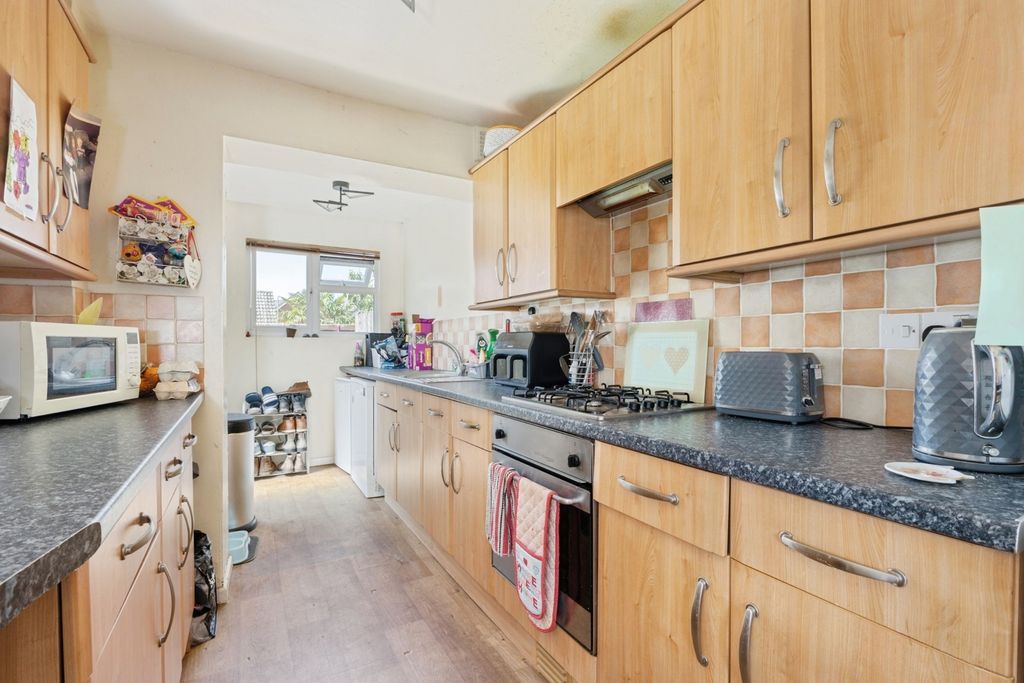 Property photo 3 of 16 Pbox-Img.Jpg
