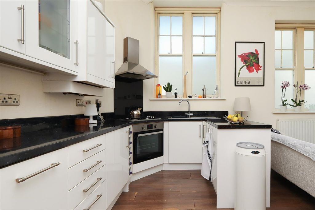 Property photo 3 of 14 Open Plan Living Space