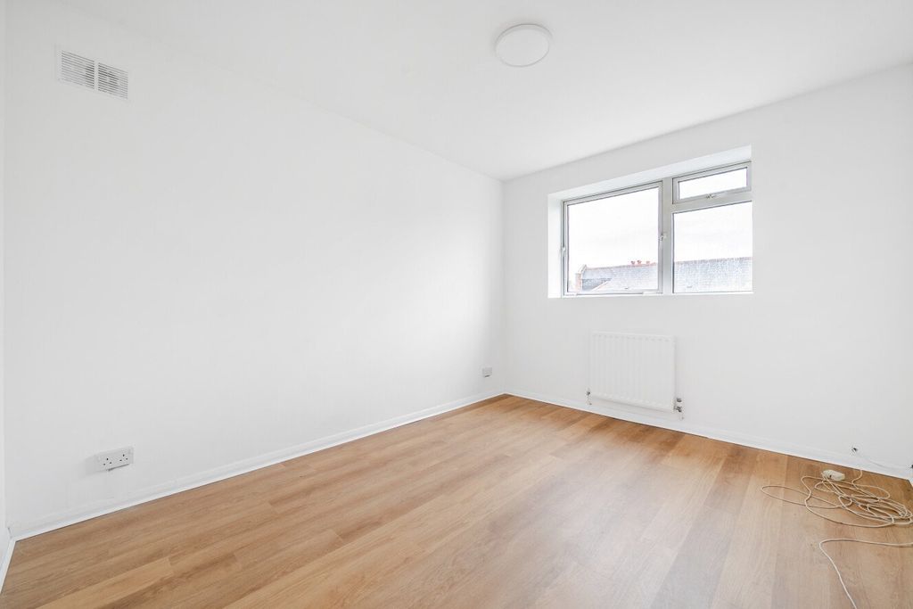 Property photo 3 of 13 Picture No. 03