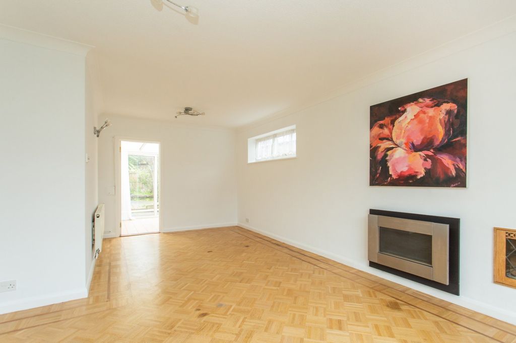 Property photo 2 of 15 Picture 2