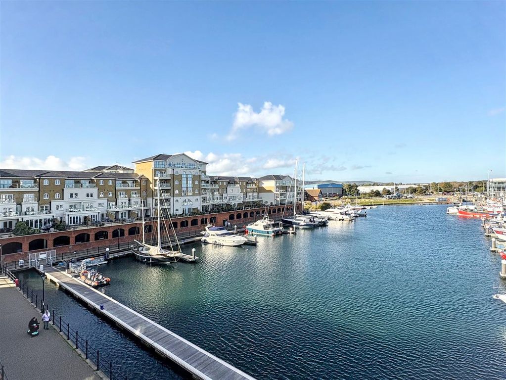 Property photo 1 of 32 Img_1093.Jpg