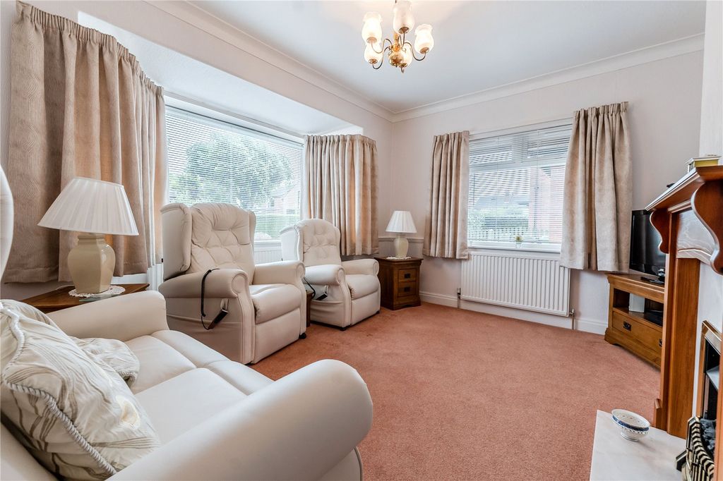 Property photo 3 of 18 Picture No. 10