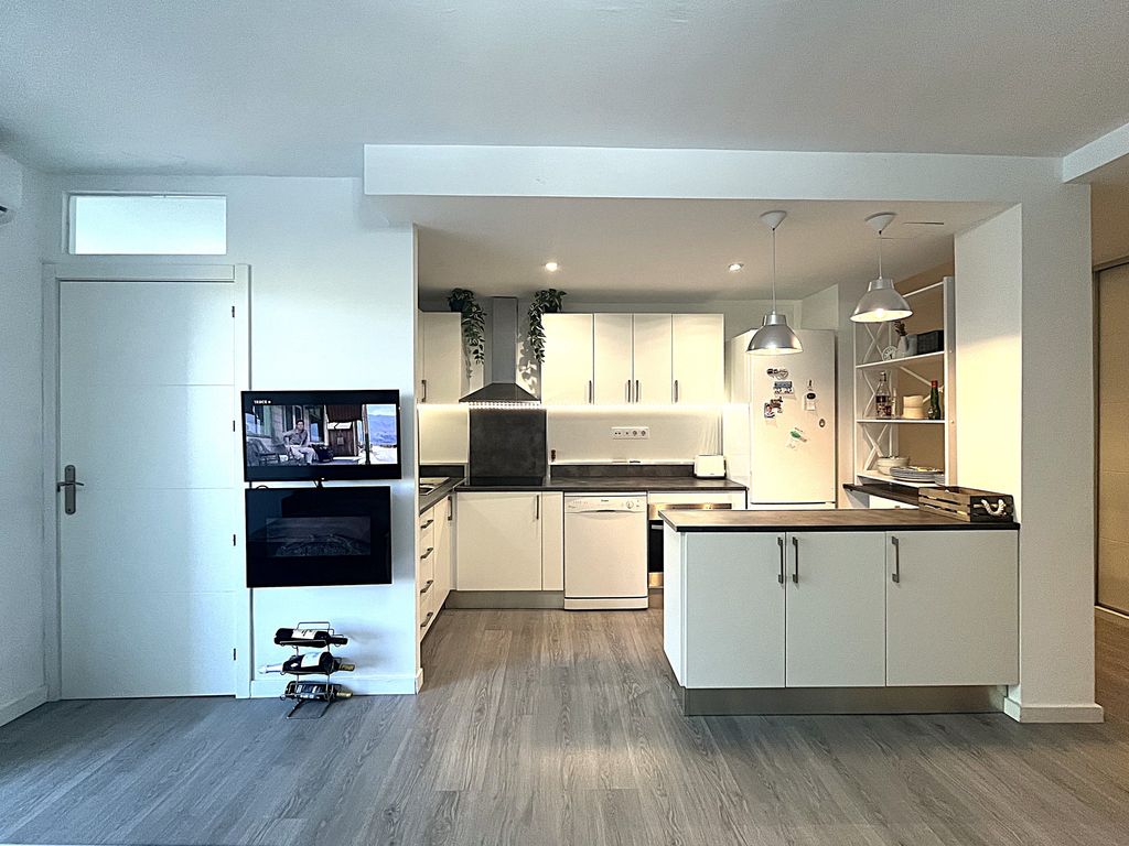 Property photo 3 of 15 3-Min.Jpg