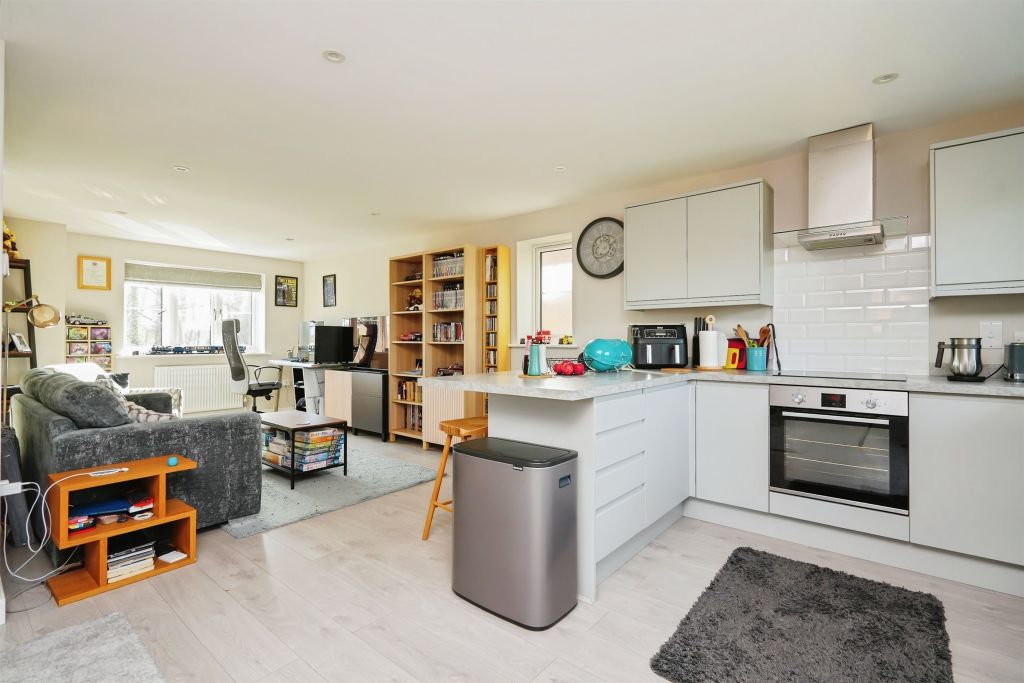 Property photo 2 of 15