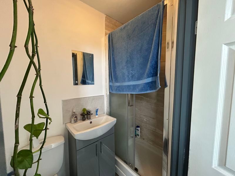 Property photo 3 of 5 Photo 7