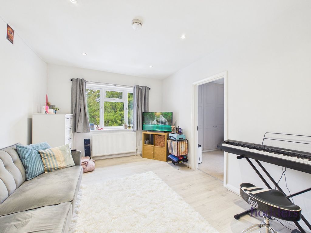 Property photo 3 of 13 Picture No. 37