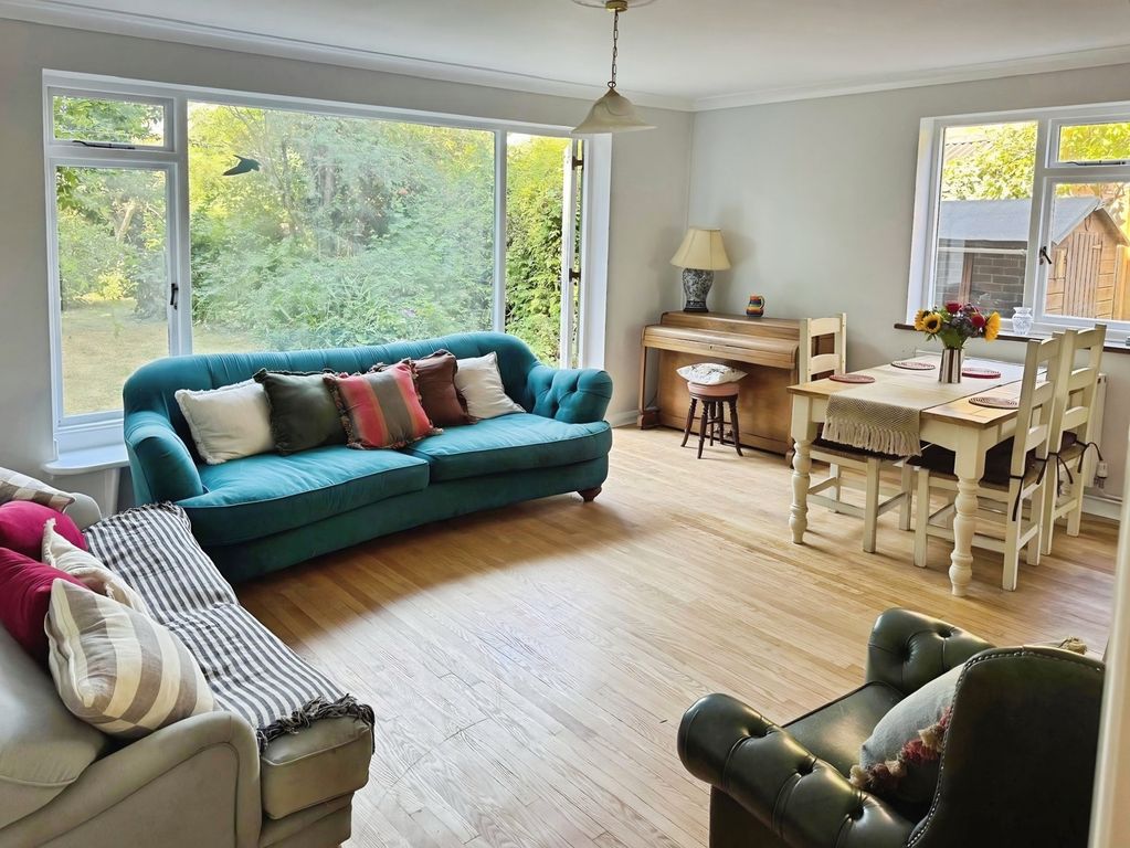 Property photo 2 of 14 Pbox-Img.Jpg