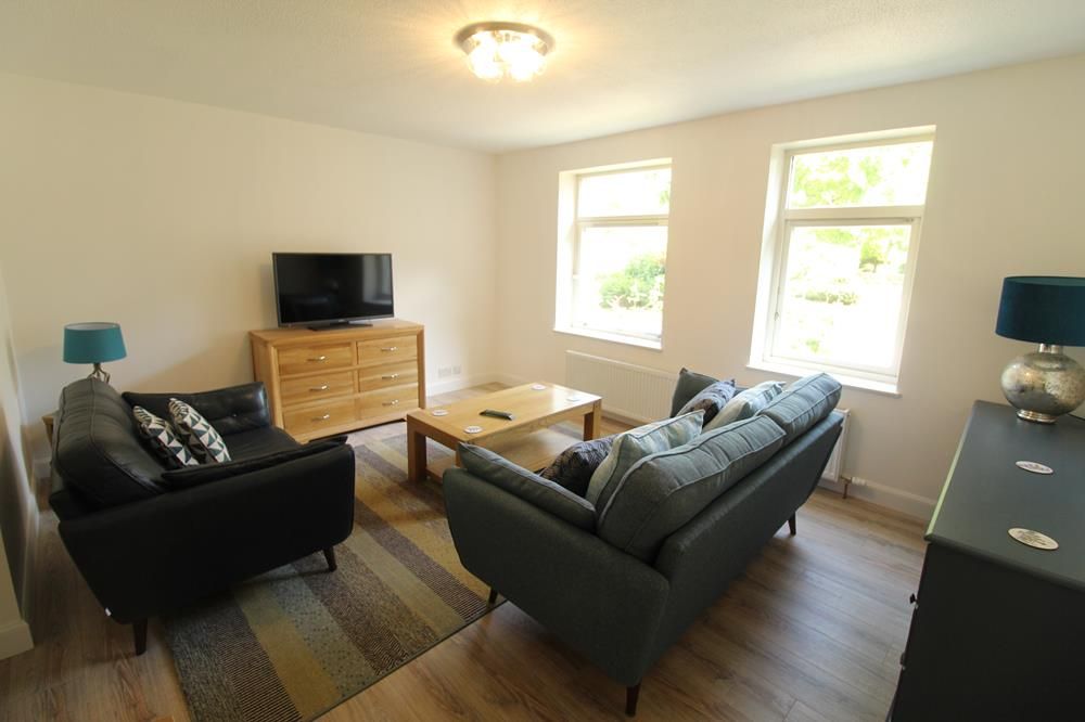 Property photo 1 of 10 Lounge 1