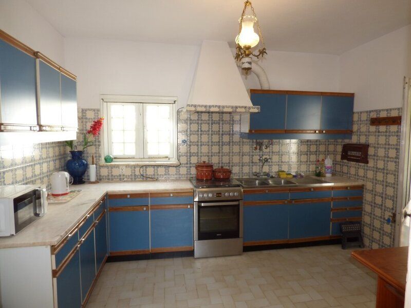Property photo 3 of 25