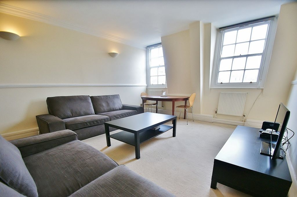 Property photo 1 of 6 2 Bed Flat For Sale