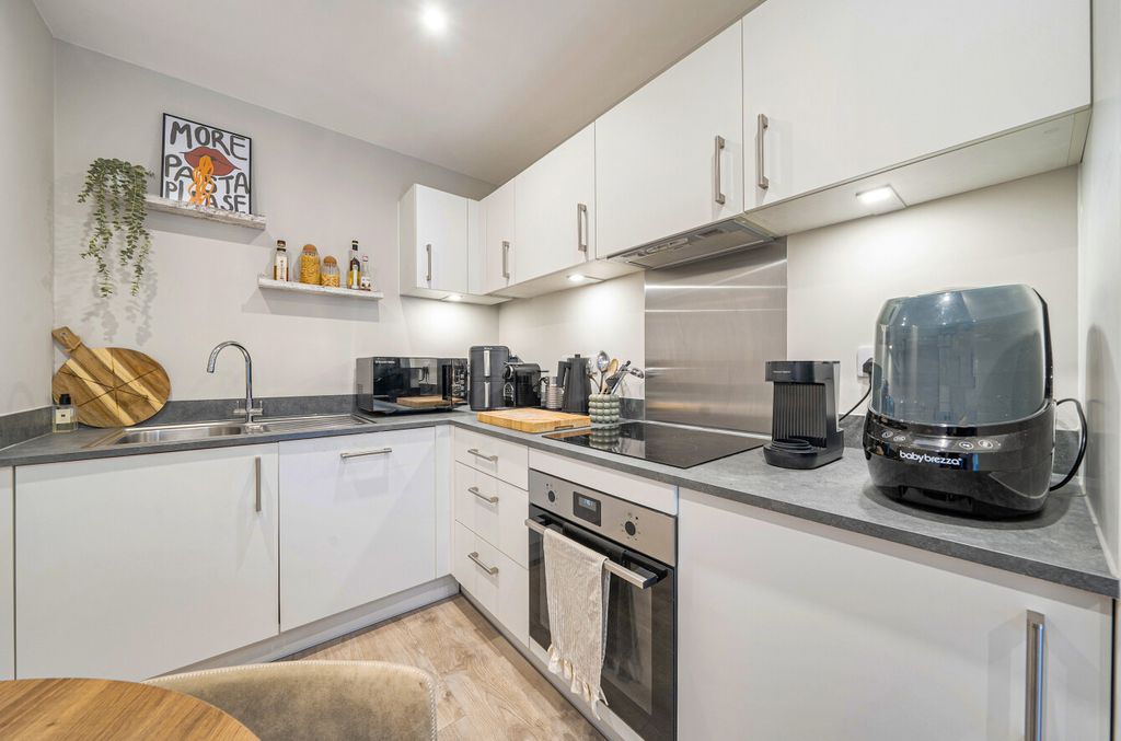 Property photo 2 of 11 1454519-6-69Fa1B8...