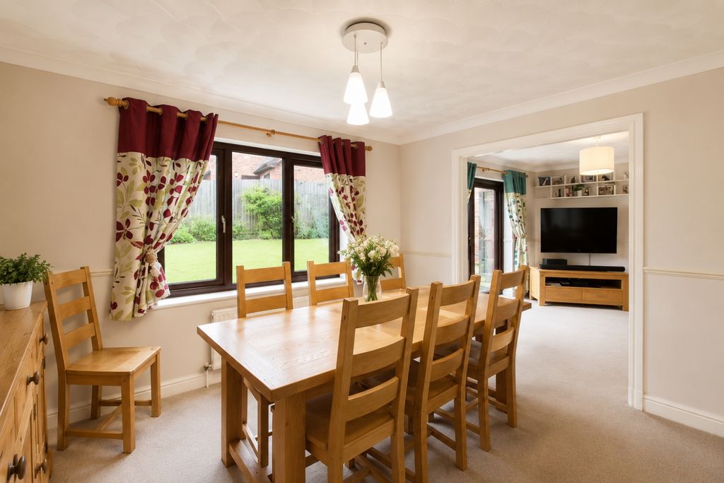 Property photo 3 of 14 Tps Bodmin 01208 74182 7