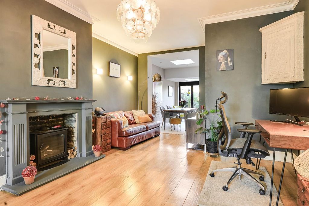 Property photo 2 of 33 Img (2).Jpg