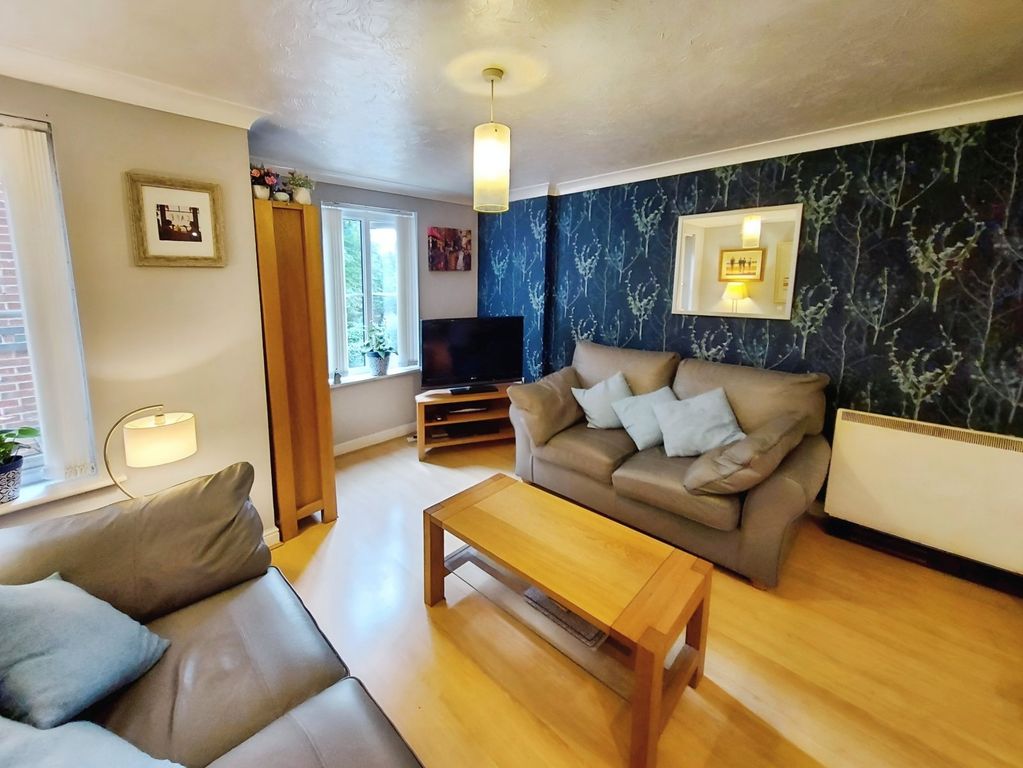 Property photo 3 of 10 Picture No. 21