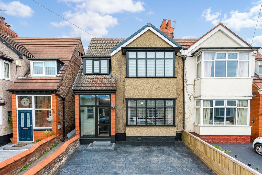 Property photo 1 of 24
