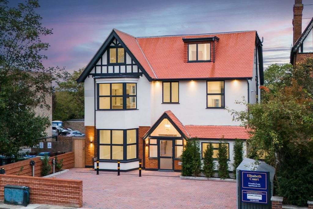 Property photo 1 of 8 4649241