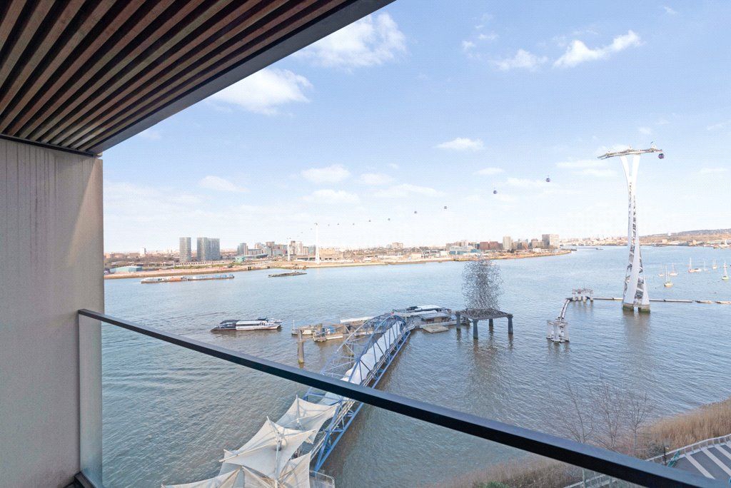 Property photo 2 of 14 Cutter Lane