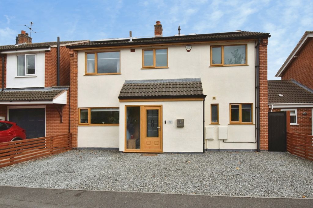 Property photo 1 of 27 Pbox-Img.Jpg