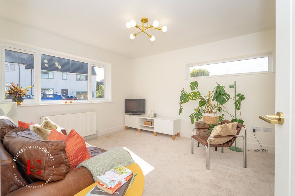 Property photo 3 of 20