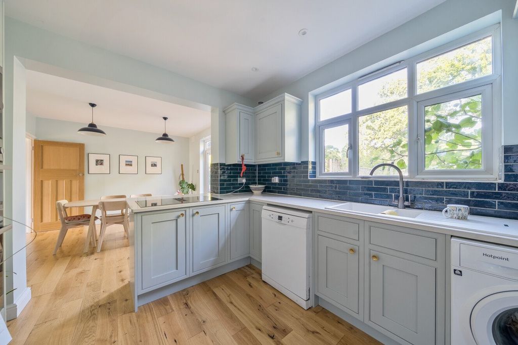 Property photo 2 of 18 Picture No. 03