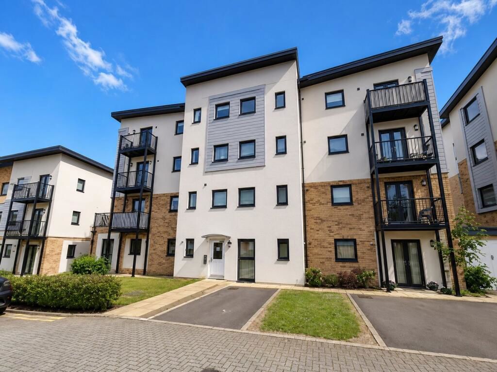 Property photo 1 of 6