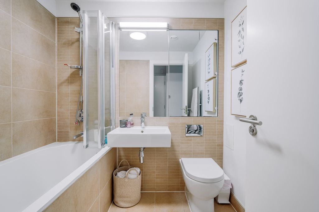 Property photo 3 of 8 Great_Marlborough_Street_02