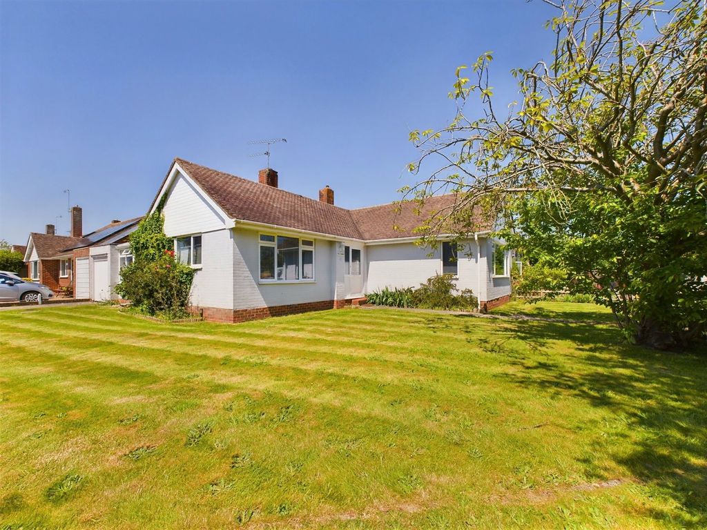 Property photo 2 of 14