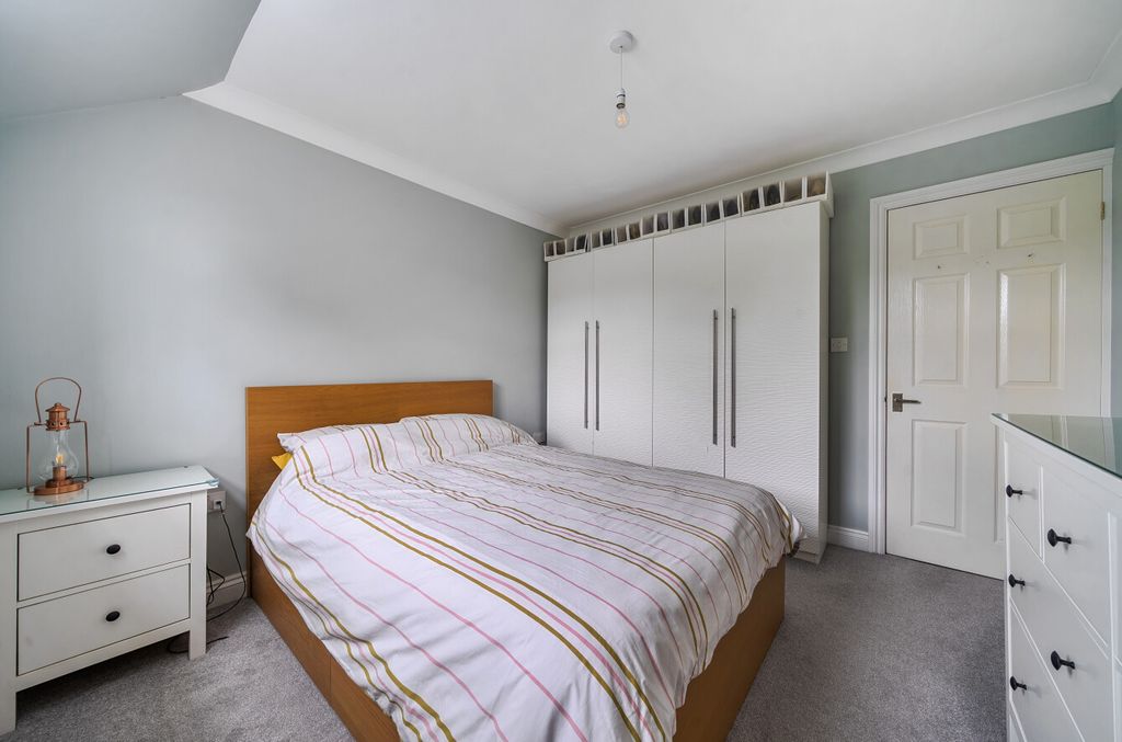 Property photo 3 of 24 3 - 1495762-21-6A6095...