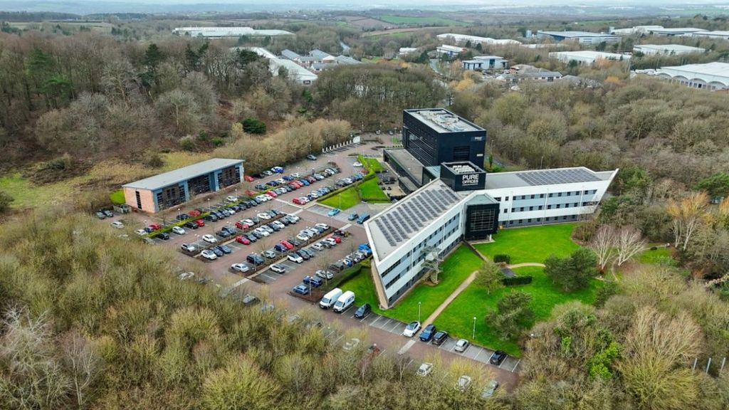 Property photo 2 of 12