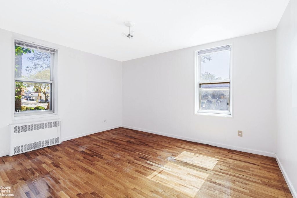 Property photo 3 of 8 <Alttext/>