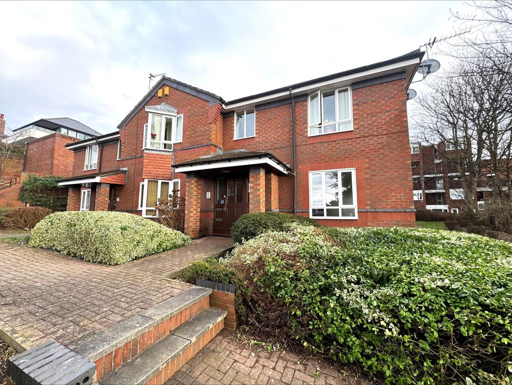 Property photo 1 of 12 External