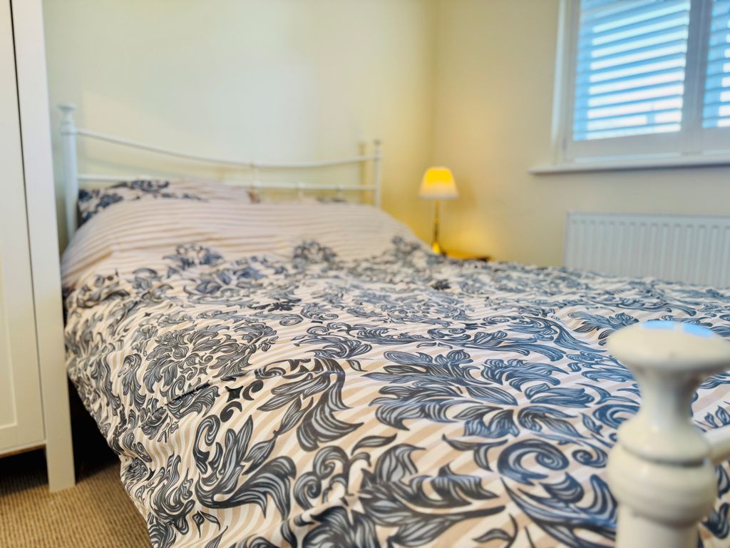 Property photo 2 of 11 Image