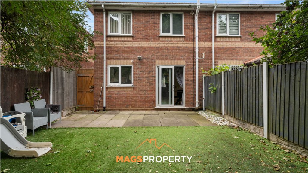 Property photo 3 of 24