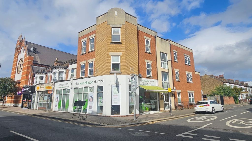 Property photo 1 of 3